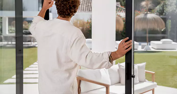 Fix Backyard Sliding Door Hard To Operate in New Smyrna Beach, FL